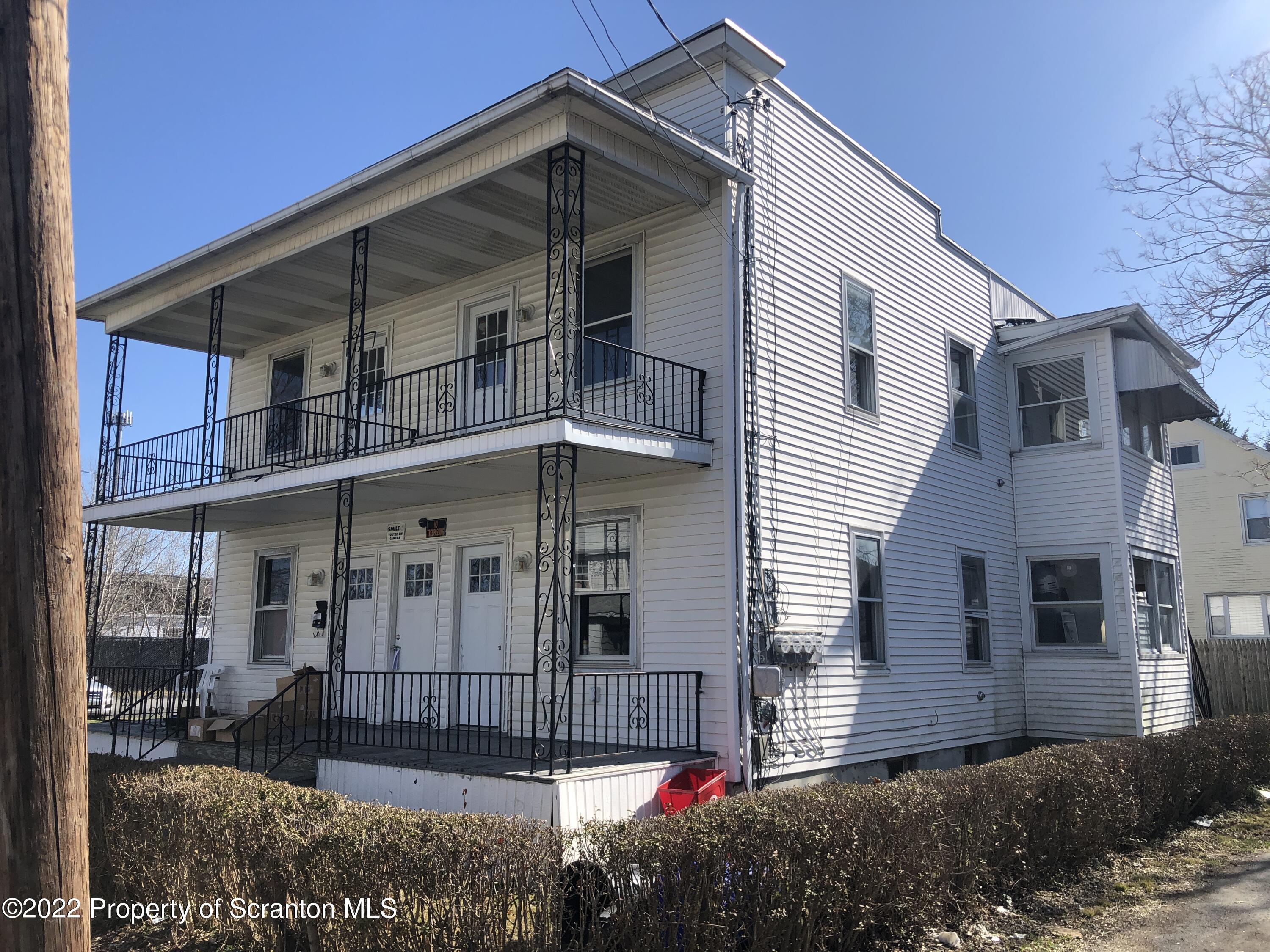 333 Foster Street Scranton, PA 18508 - Photo 4 of 31 Gallery Image 4