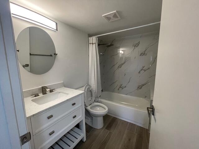 1012 Green Pine Boulevard, Unit E2 West Palm Beach, FL 33409 - Photo 13 of 53 IMG_4728