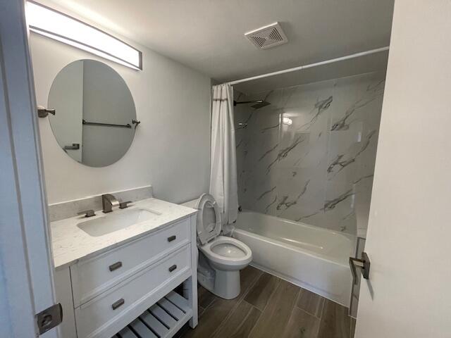 1012 Green Pine Boulevard, Unit E2 West Palm Beach, FL 33409 - Photo 14 of 53 IMG_4729