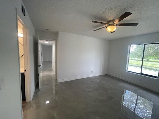 1012 Green Pine Boulevard, Unit E2 West Palm Beach, FL 33409 - Photo 27 of 53 IMG_4743