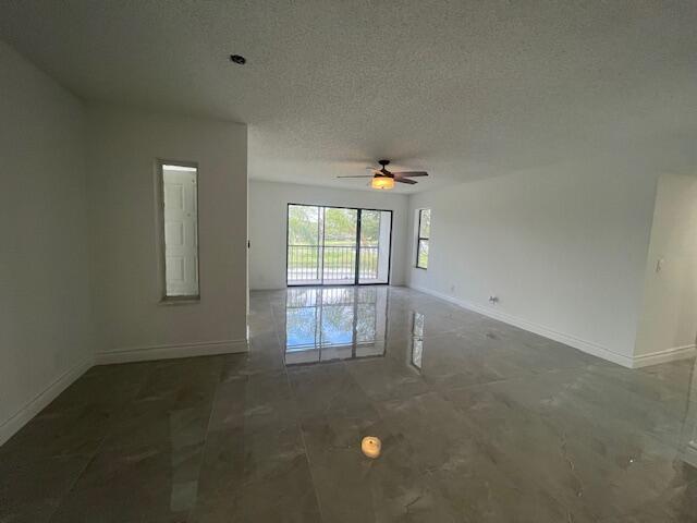 1012 Green Pine Boulevard, Unit E2 West Palm Beach, FL 33409 - Photo 33 of 53 IMG_4749