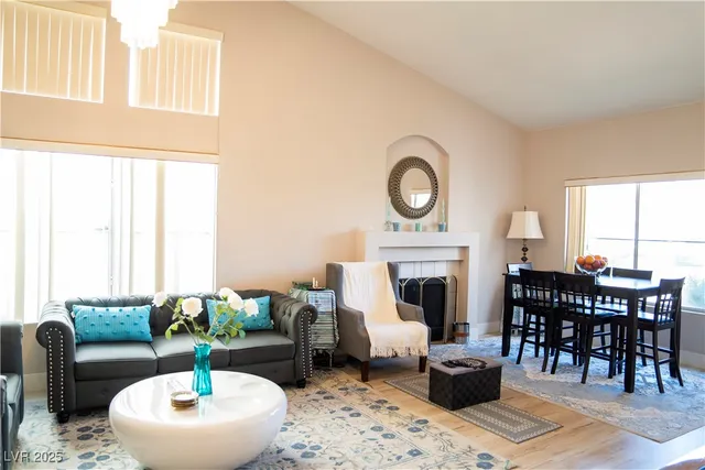 $2,345 | 1417 Country Hollow Drive, Las Vegas, NV 89117