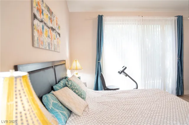 $2,345 | 1417 Country Hollow Drive, Las Vegas, NV 89117