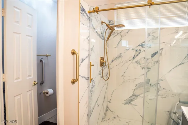 $2,345 | 1417 Country Hollow Drive, Las Vegas, NV 89117