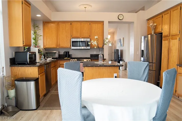 $2,345 | 1417 Country Hollow Drive, Las Vegas, NV 89117