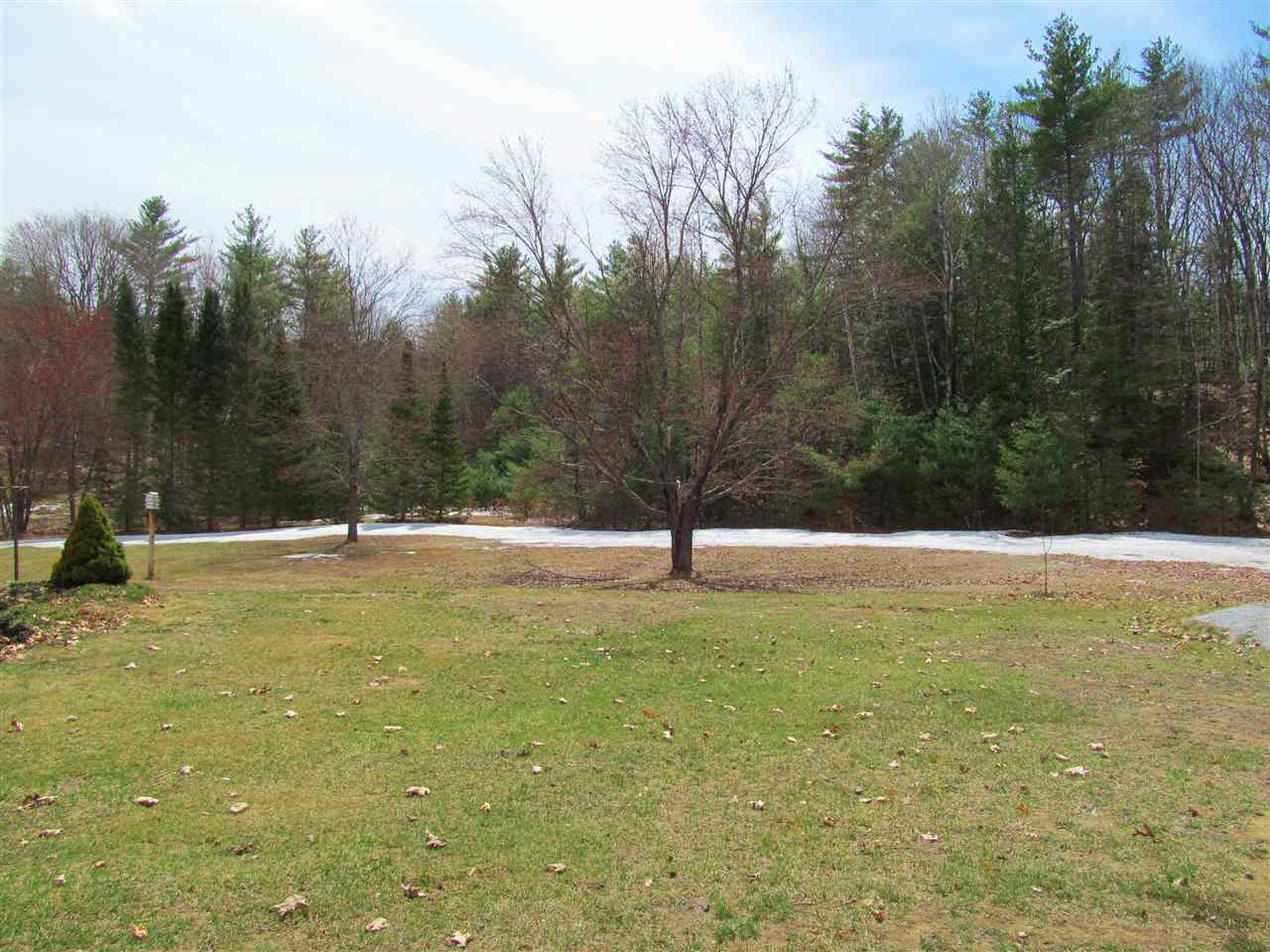 305 Page Road Bow, NH 03304 - Photo 3 of 33