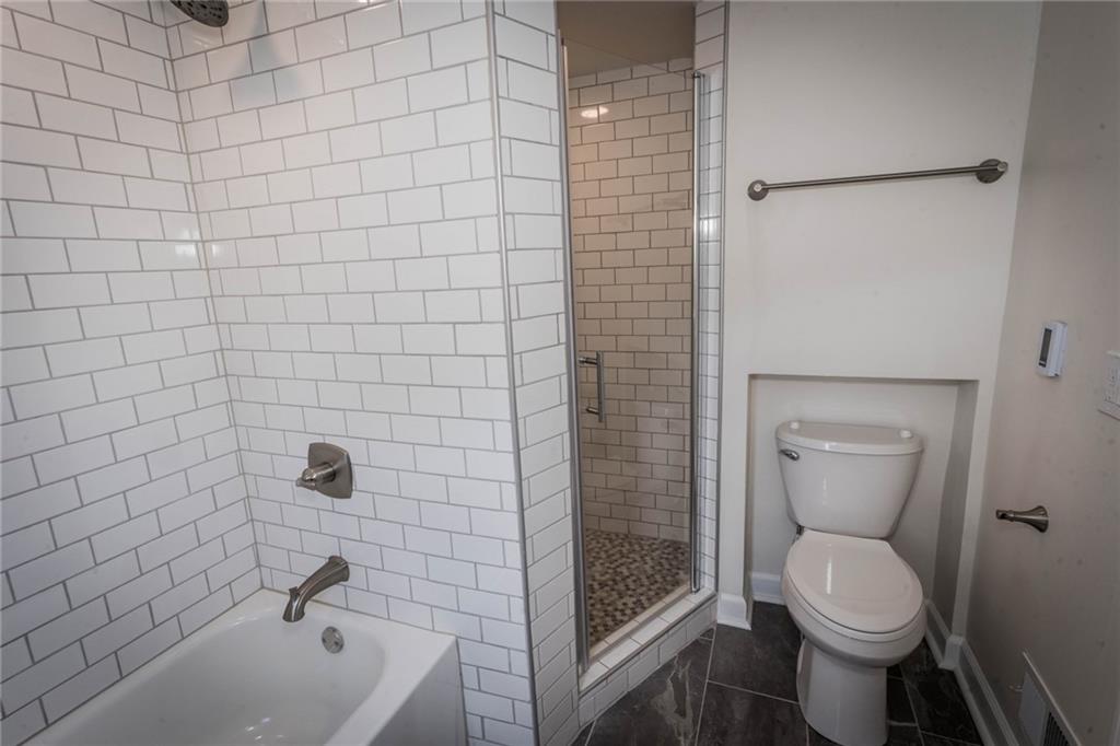 2395 Rose Garden Road Pittsburgh, PA 15220 - Photo 16 of 34 Gallery Image 16
