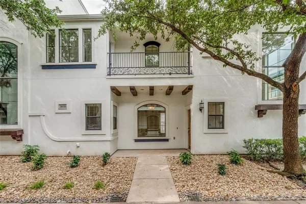 $3,400 | 3038 Carmel Street, Dallas, TX 75204