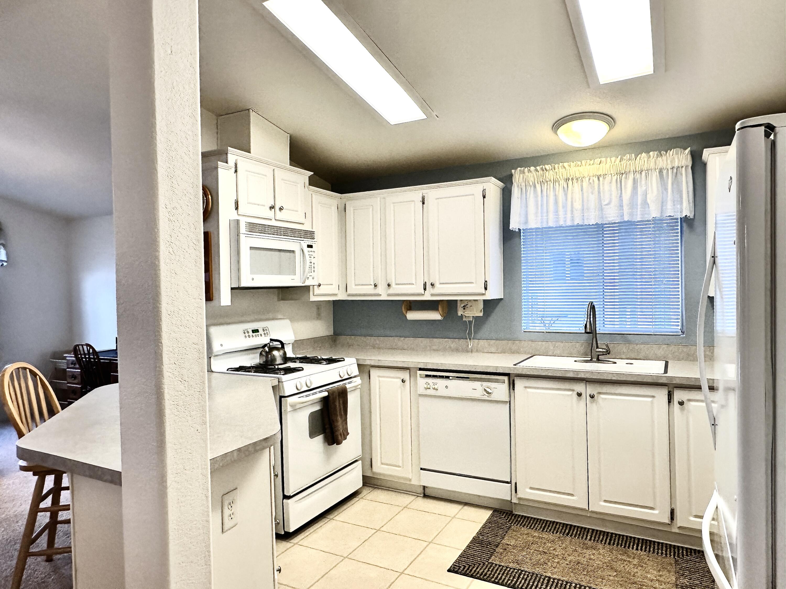 18070 Langlois Road, Unit 227 Desert Hot Springs, CA 92241 - Photo 11 of 31 IMG_5320