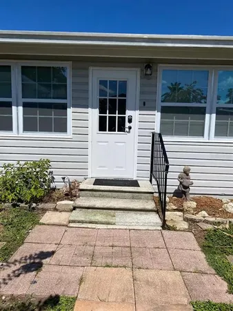 $390,000 | 5247 Alpaca Drive, Weeki Wachee, FL 34607