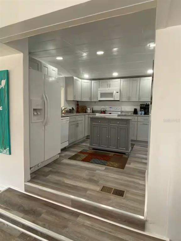 5247 Alpaca Drive Weeki Wachee, FL 34607 - Photo 4 of 21