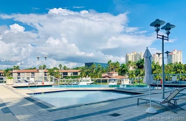 $370,000 | 3131 Northeast 188th Street, Unit 1609, Aventura, FL 33180