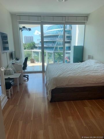 $370,000 | 3131 Northeast 188th Street, Unit 1609, Aventura, FL 33180