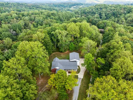 $850,000 | 1067 Sweet Oak Ridge, Hendersonville, TN 37075