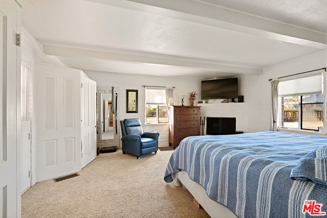 15617 Mondamon Road Apple Valley, CA 92307 - Photo 19 of 42