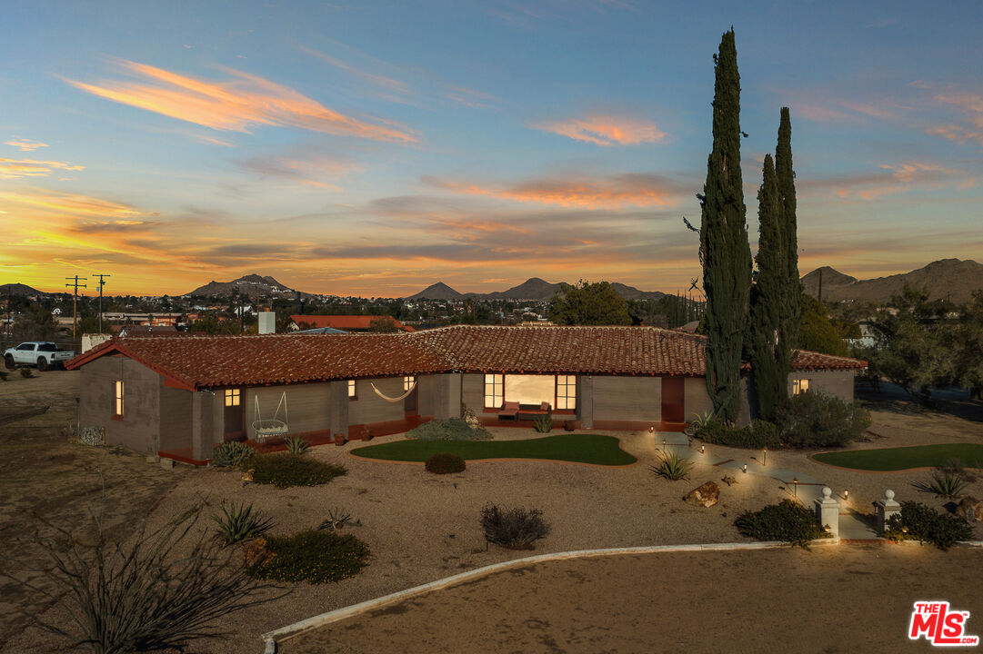 15617 Mondamon Road Apple Valley, CA 92307 - Photo 2 of 42