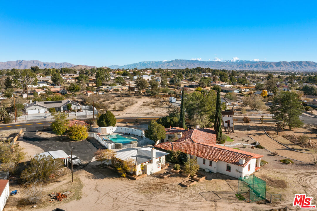 15617 Mondamon Road Apple Valley, CA 92307 - Photo 38 of 42