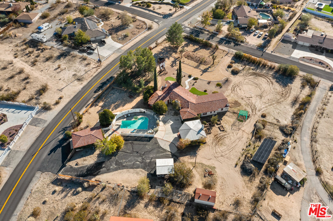 15617 Mondamon Road Apple Valley, CA 92307 - Photo 41 of 42