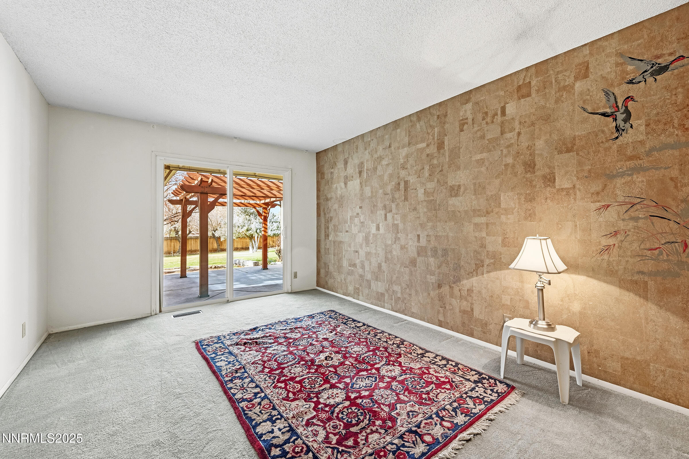 14535 Seminole Trail Reno, NV 89521 - Photo 18 of 25 a view of an empty room and window