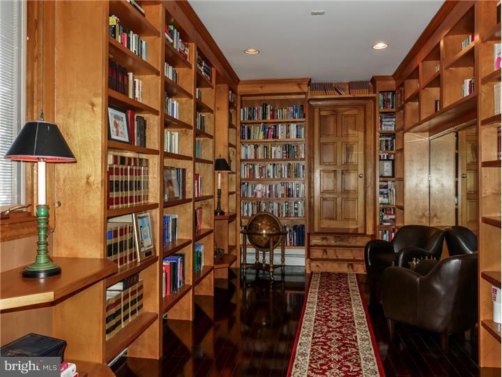 5835 Upper Mountain Road New Hope, PA 18938 - Photo 10 of 25 Library