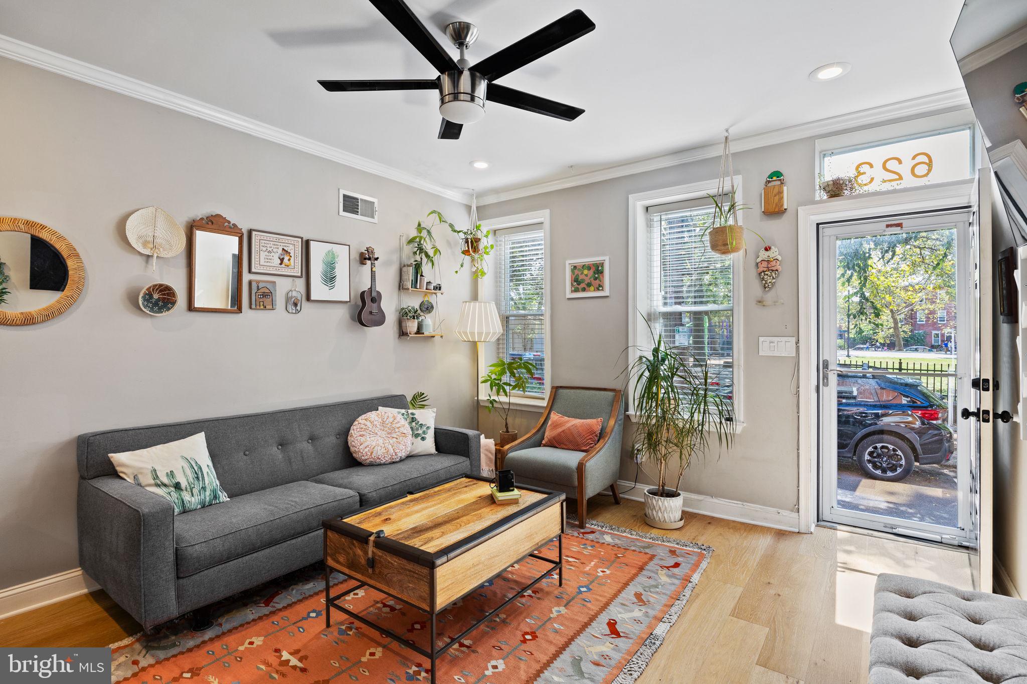 623 Manton Street Philadelphia, PA 19147 - Photo 3 of 26 a living room with furniture and a window