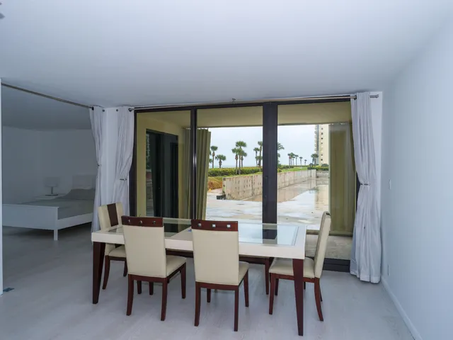 a view of a livingroom with furniture