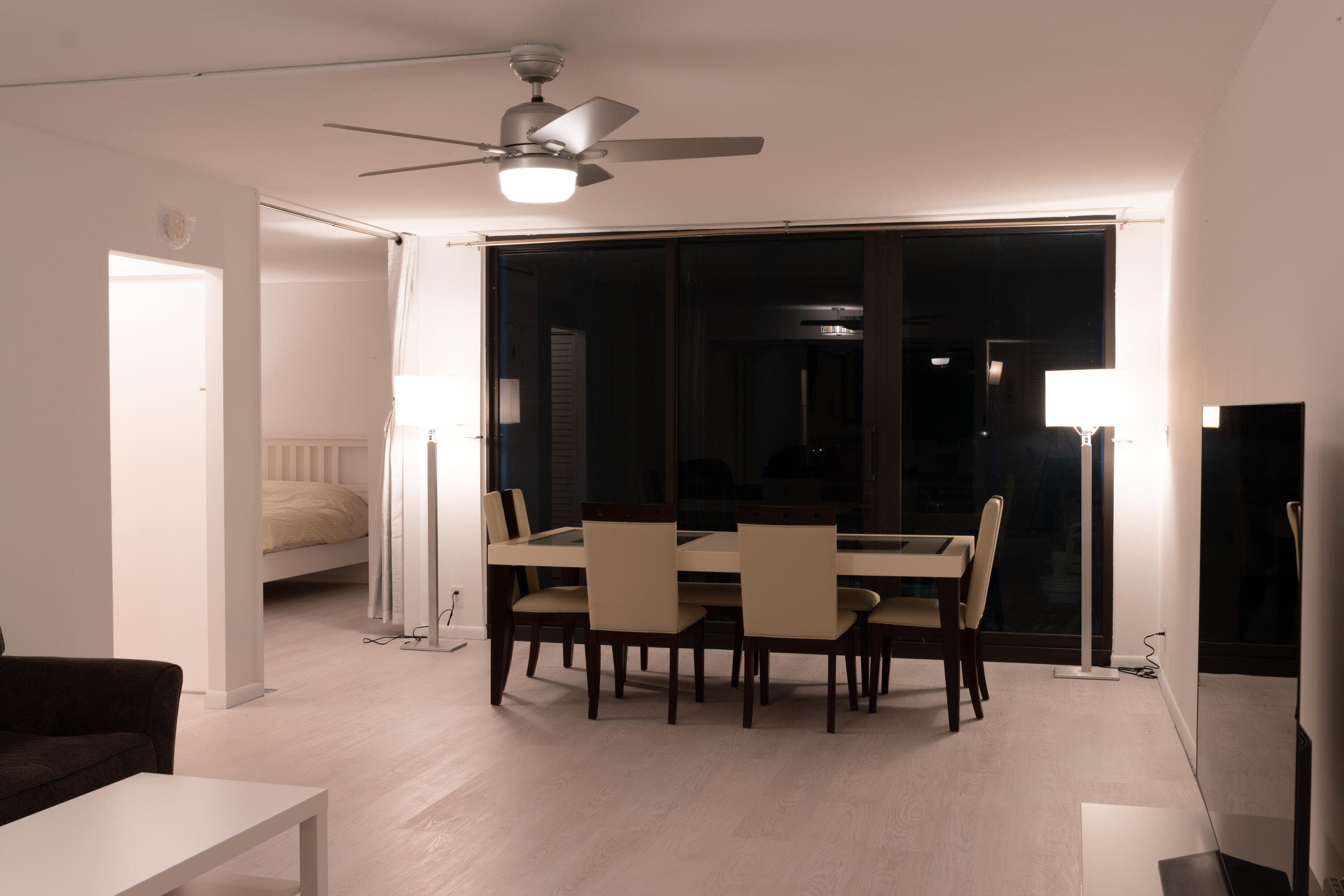 400 Ocean Trail Way, Unit 101 Jupiter, FL 33477 - Photo 27 of 60 a view of a dining room with furniture