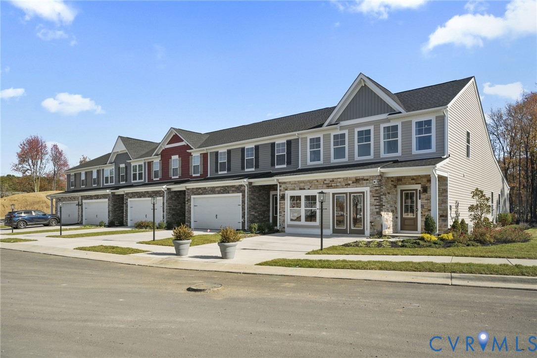 481 Rivanna Hl Road Glen Allen, VA 23060 - Photo 3 of 44 Gallery Image 3