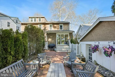 $599,000 | 536 Country Club Lane, Havertown, PA 19083