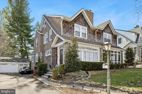 $599,000 | 536 Country Club Lane, Havertown, PA 19083