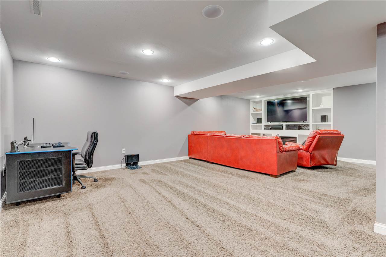 425 Saddleback Road Marion, IA 52302 - Photo 20 of 29 Gallery Image 20