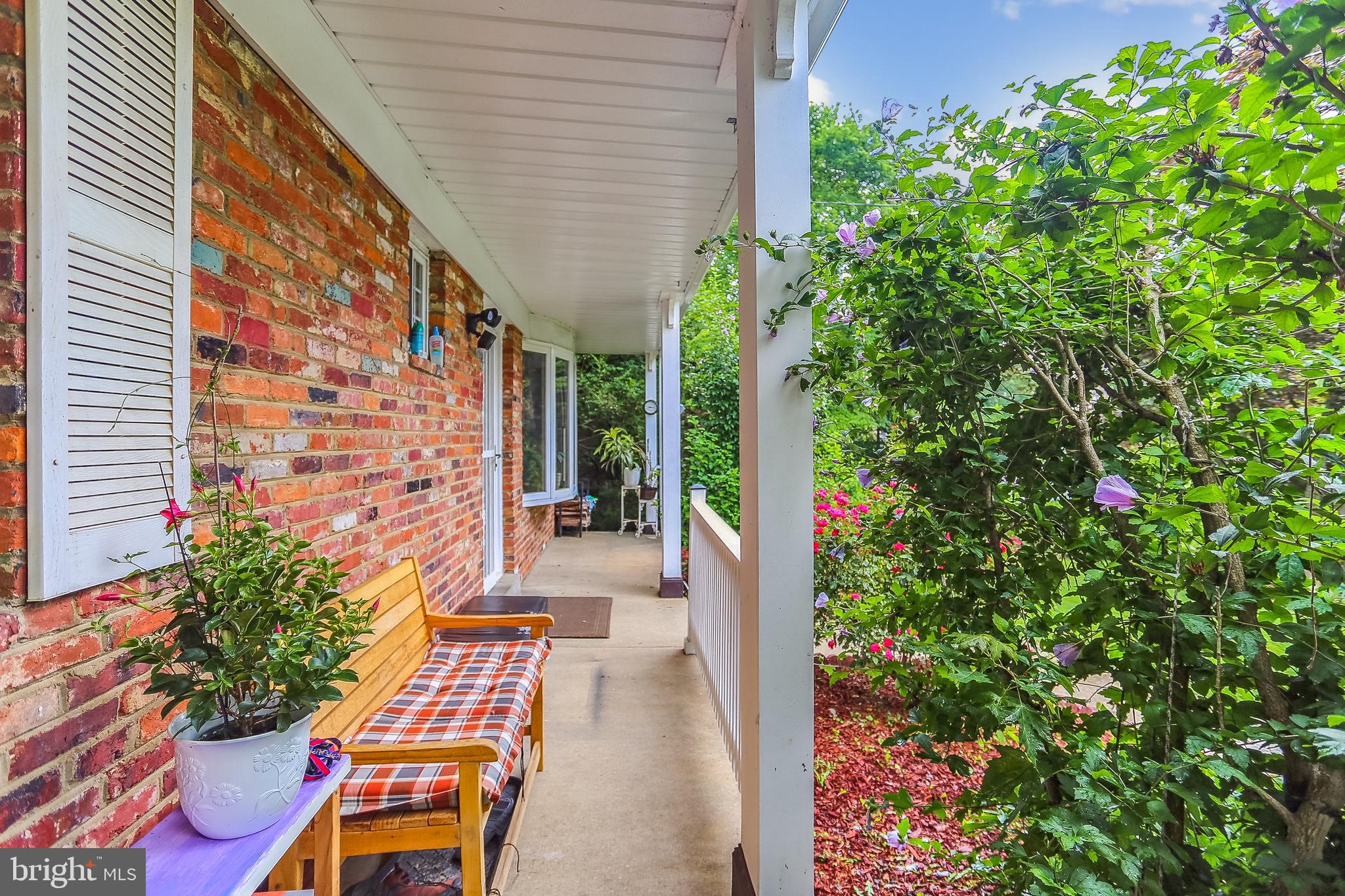 11702 Caplinger Road Silver Spring, MD 20904 - Photo 3 of 72 Gallery Image 3