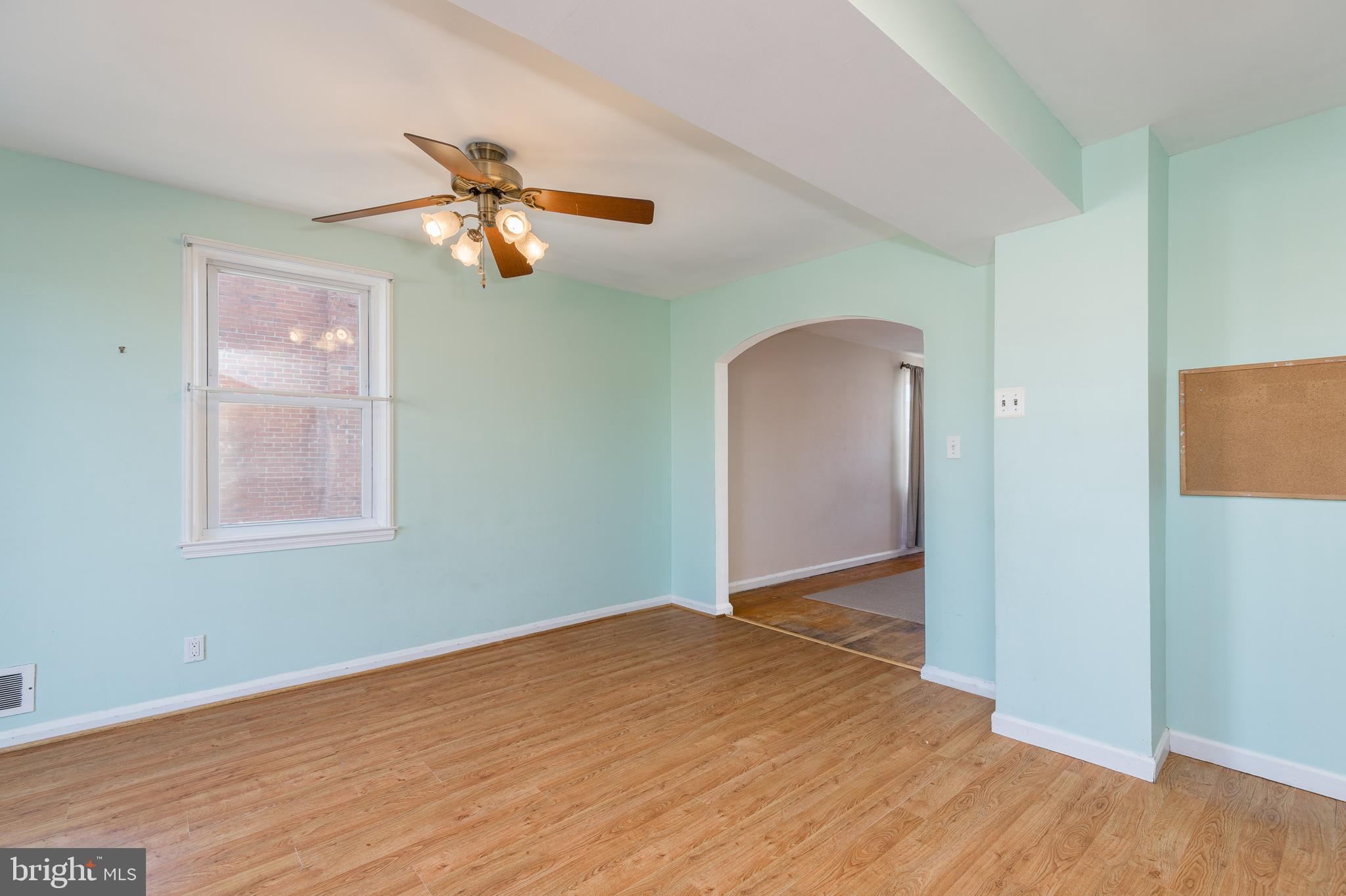 7446 Edsworth Road Baltimore, MD 21222 - Photo 14 of 41