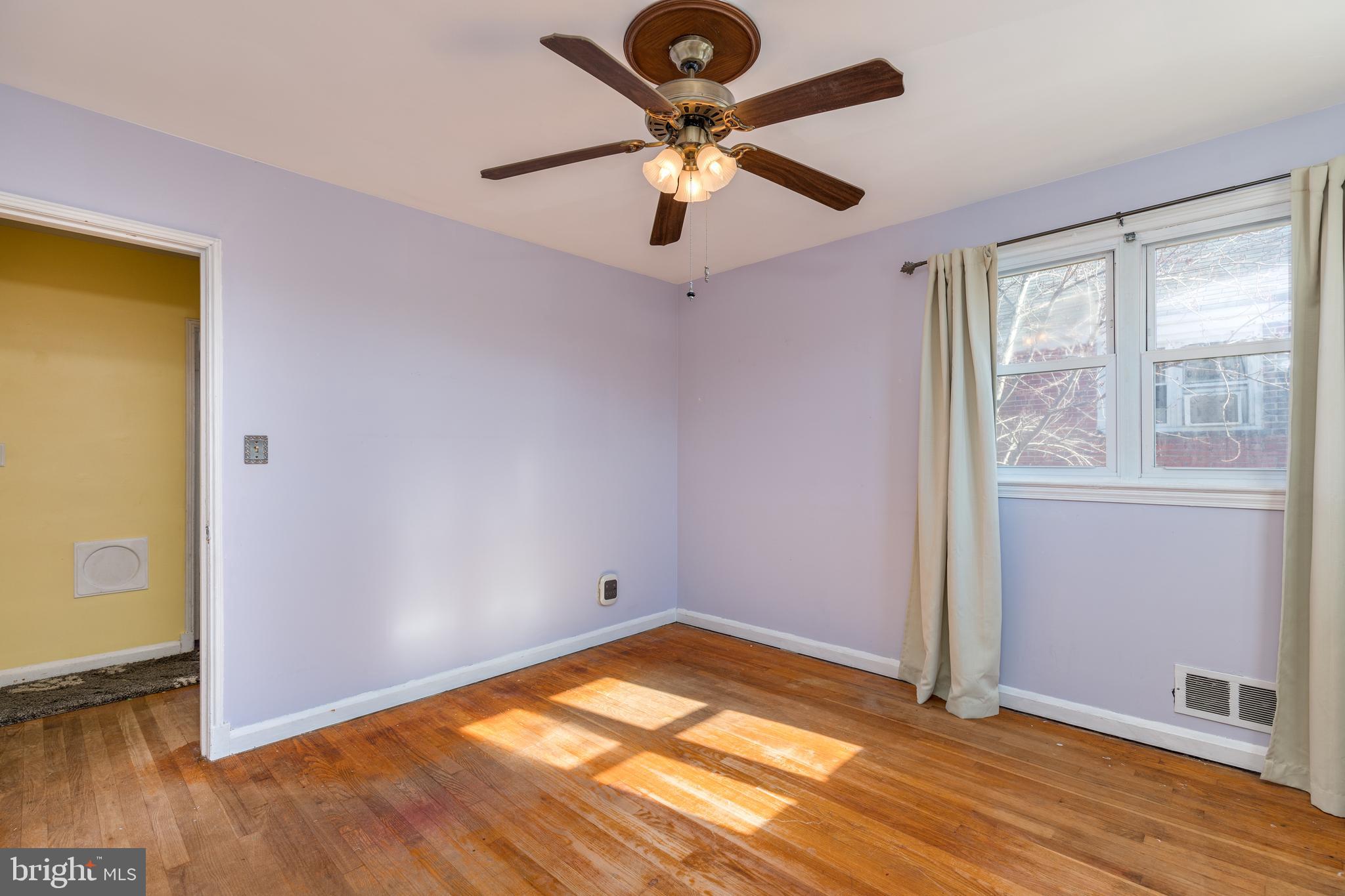 7446 Edsworth Road Baltimore, MD 21222 - Photo 17 of 41