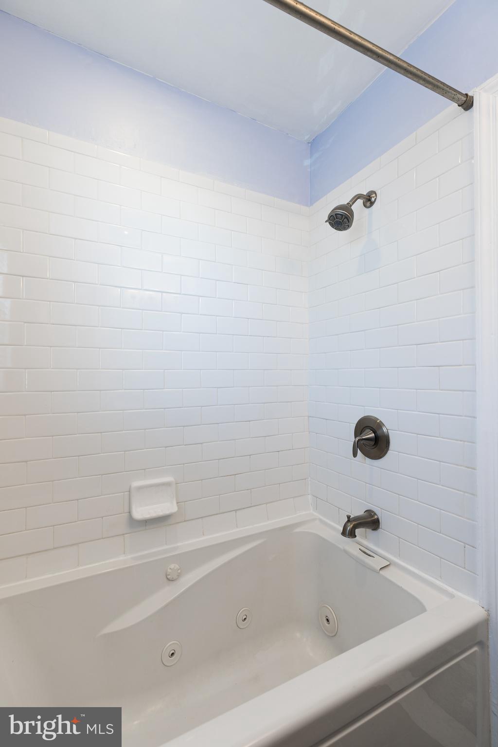 7446 Edsworth Road Baltimore, MD 21222 - Photo 21 of 41