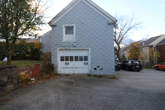 $200 | 11-13 Green Street, Somersworth, NH 03878