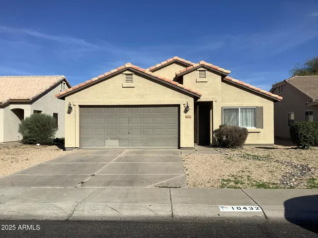 $2,400 | 10432 West Granada Road, Avondale, AZ 85392