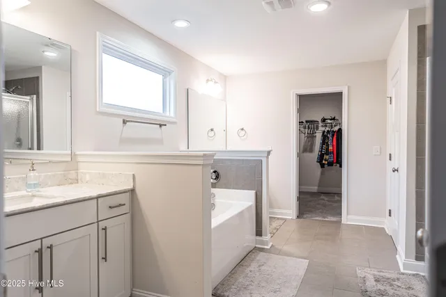 $2,700 | 101 Bluegrass Court, Aberdeen, NC 28315