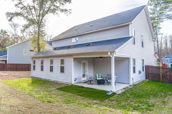 $2,590 | 101 Bluegrass Court, Aberdeen, NC 28315