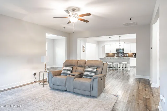 $2,700 | 101 Bluegrass Court, Aberdeen, NC 28315