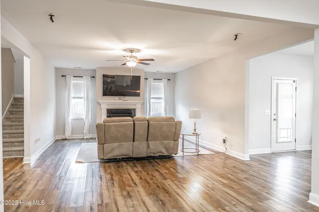 $2,700 | 101 Bluegrass Court, Aberdeen, NC 28315