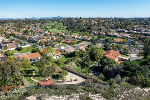 $2,450,000 | 831 Santa Rosita, Solana Beach, CA 92075