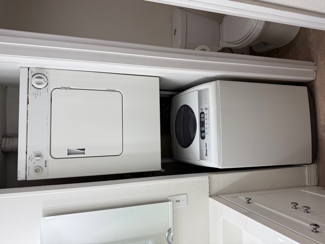 4409 Guadalupe Street, Unit 3 Austin, TX 78751 - Photo 18 of 18 a utility room with dryer and washer