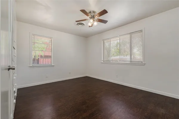 $575,000 | 703 Lee Avenue, College Station, TX 77840