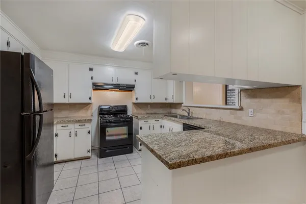 $575,000 | 703 Lee Avenue, College Station, TX 77840