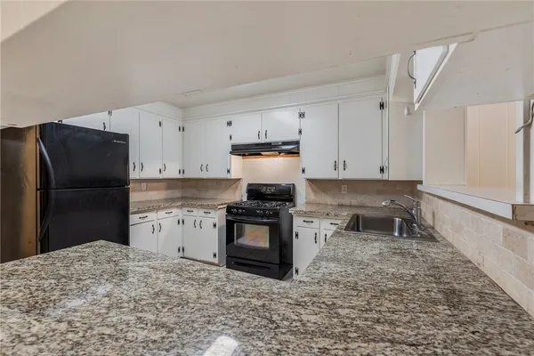 $575,000 | 703 Lee Avenue, College Station, TX 77840