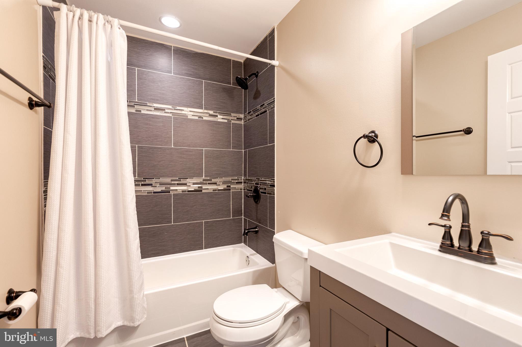 4011 Evans Chapel Road Baltimore, MD 21211 - Photo 21 of 25