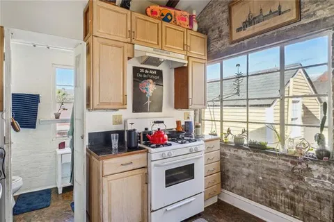 $1,500,000 | 931-35 Dauphine Street, New Orleans, LA 70116