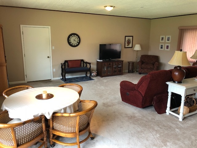 2603 Tonawanda Road Grawn, MI 49637 - Photo 17 of 34 1846008-16.JPG
