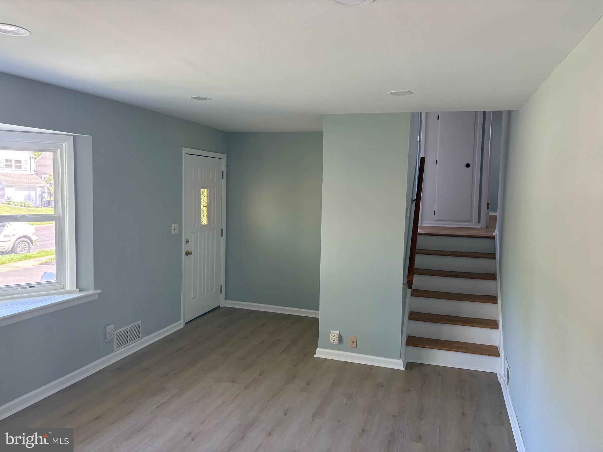 49 Miry Brook Road Hamilton, NJ 08690 - Photo 3 of 23 living room
